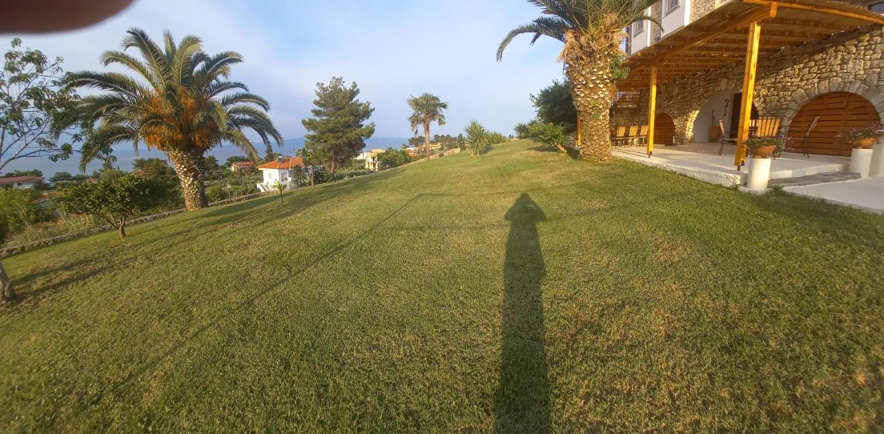 Seaside View Villa Hanioti Exterior photo